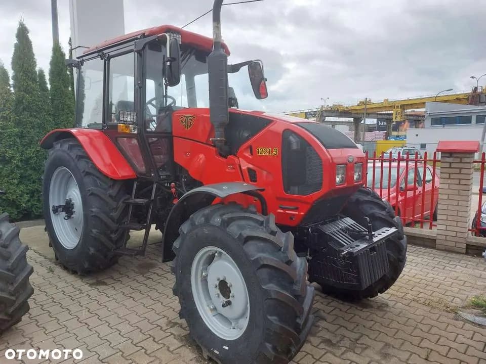 MTZ BELARUS 1221.3